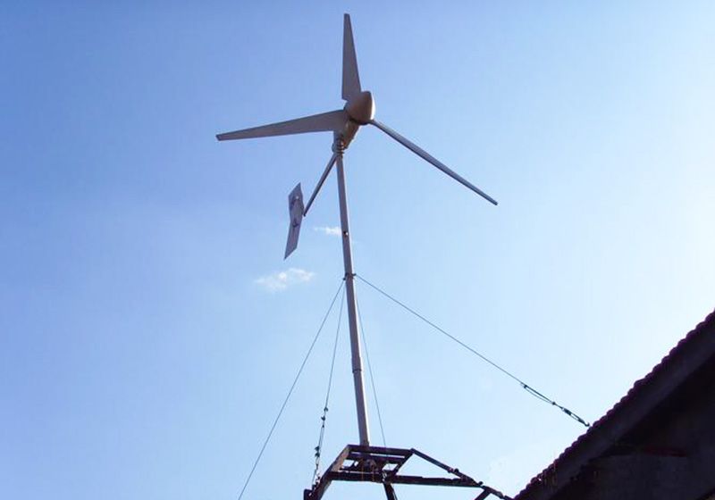 家用風(fēng)力發(fā)電機(jī)一天能發(fā)多少電？
